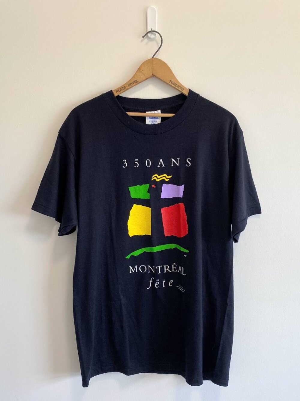 Vintage Montreal 350 Festival T-Shirt / 90s / 100% Cotton / Size XL